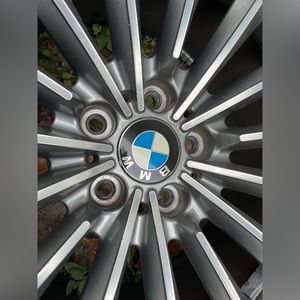 New BMW RIMS AND TIRE SET